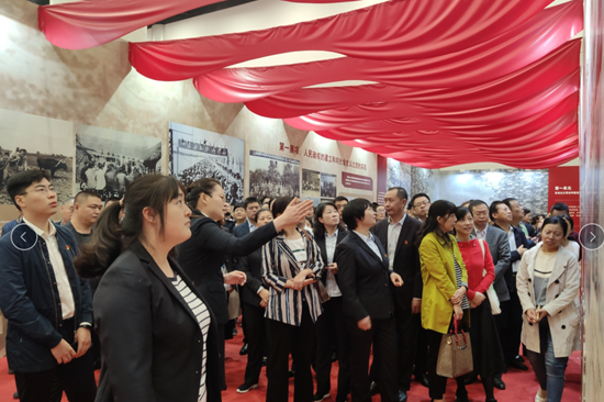 1570603475(1).png