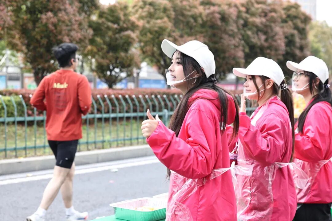 当淮马遇上财院青年，这波志愿风采太吸睛！