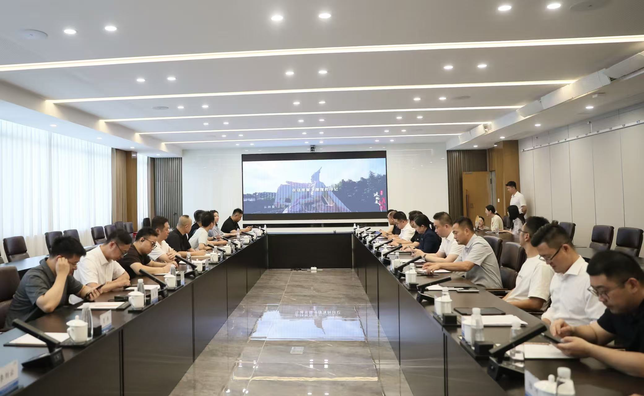 跨区协作 共谋发展|扬州青年企业家联合会来淮调研交流